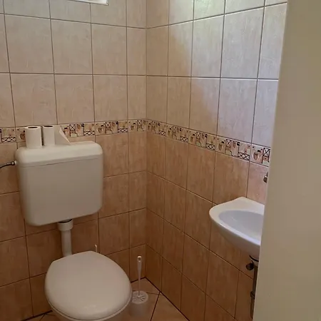 Apartmán Toparti Alombirtok Puespoekmolnari